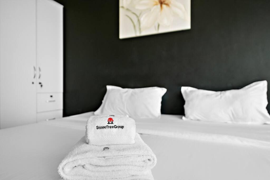 Stonetree - Cozy Fully-furnished In Jlt Apartment *