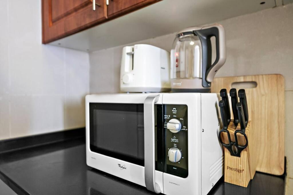 Stonetree - Cozy Fully-furnished In Jlt Dubai