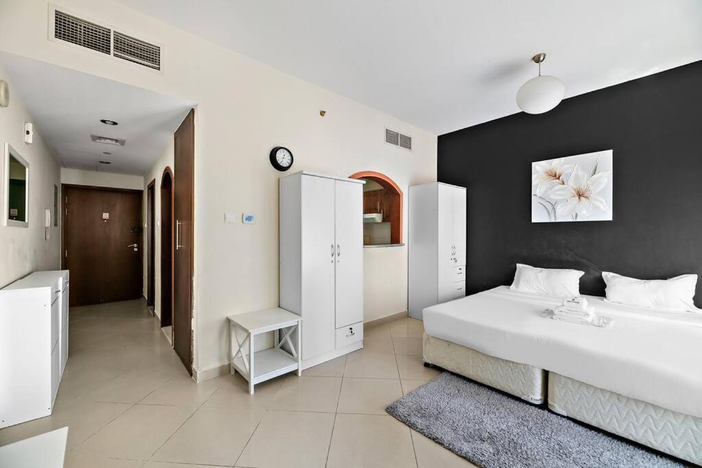 Stonetree - Cozy Fully-furnished In Jlt